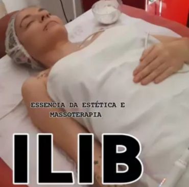 Foto de resultado de Jato de Plasma para manchas e flacidez